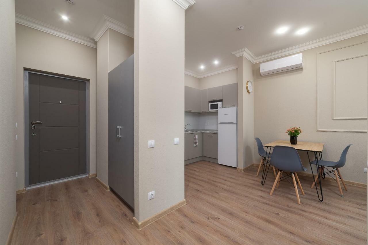 Green Apartments Odessa Dış mekan fotoğraf