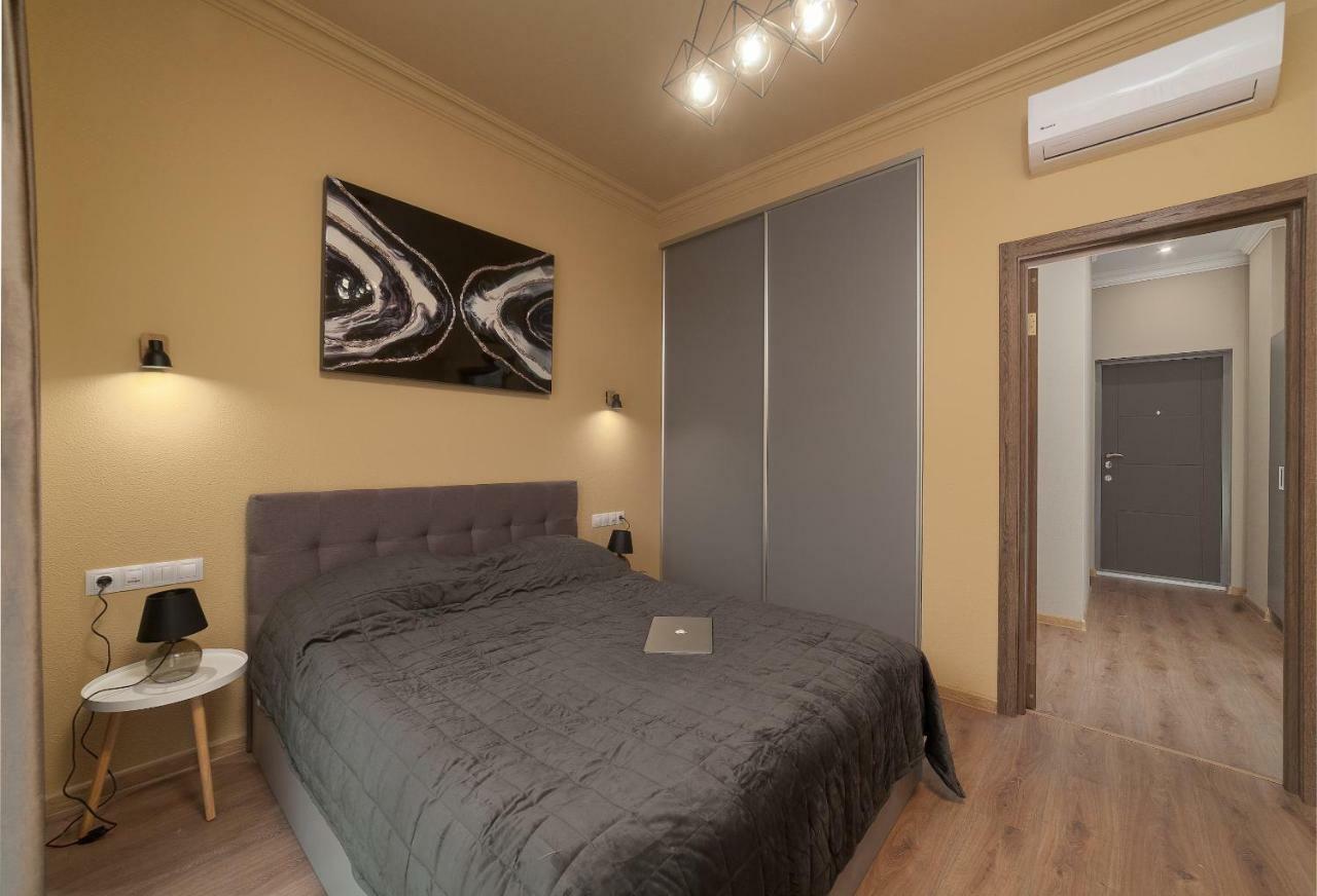 Green Apartments Odessa Dış mekan fotoğraf