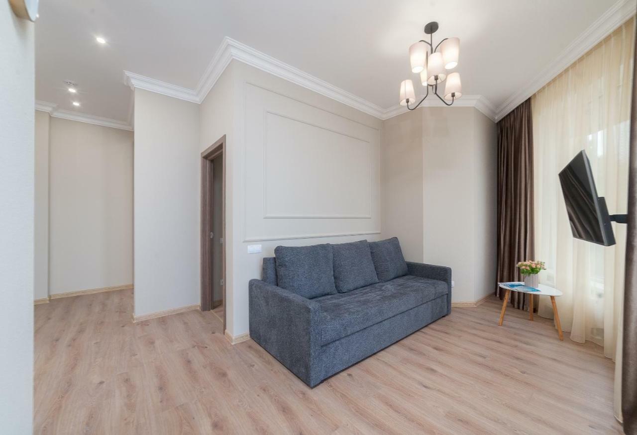 Green Apartments Odessa Dış mekan fotoğraf