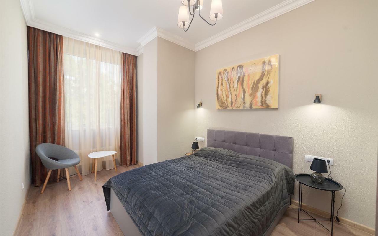 Green Apartments Odessa Dış mekan fotoğraf