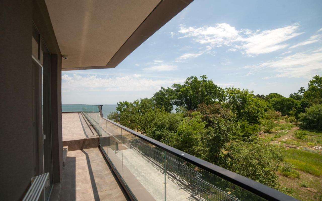 Green Apartments Odessa Dış mekan fotoğraf